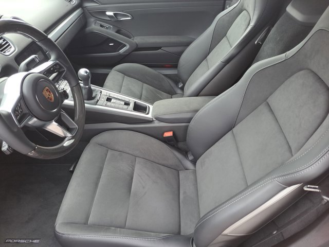 Certified 2025 Porsche 718 Boxster GTS image 19