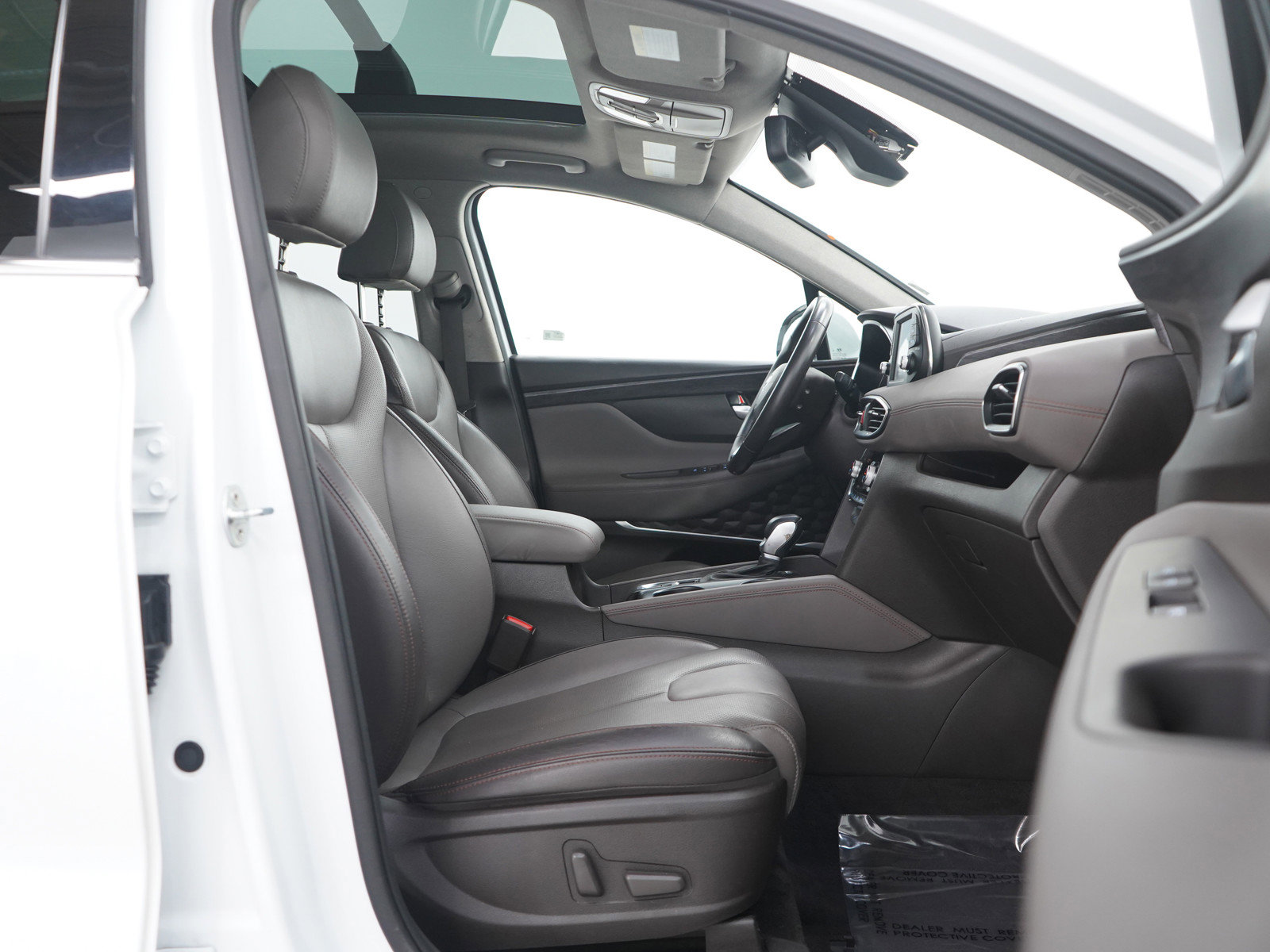 Used 2020 Hyundai Santa Fe SEL image 11