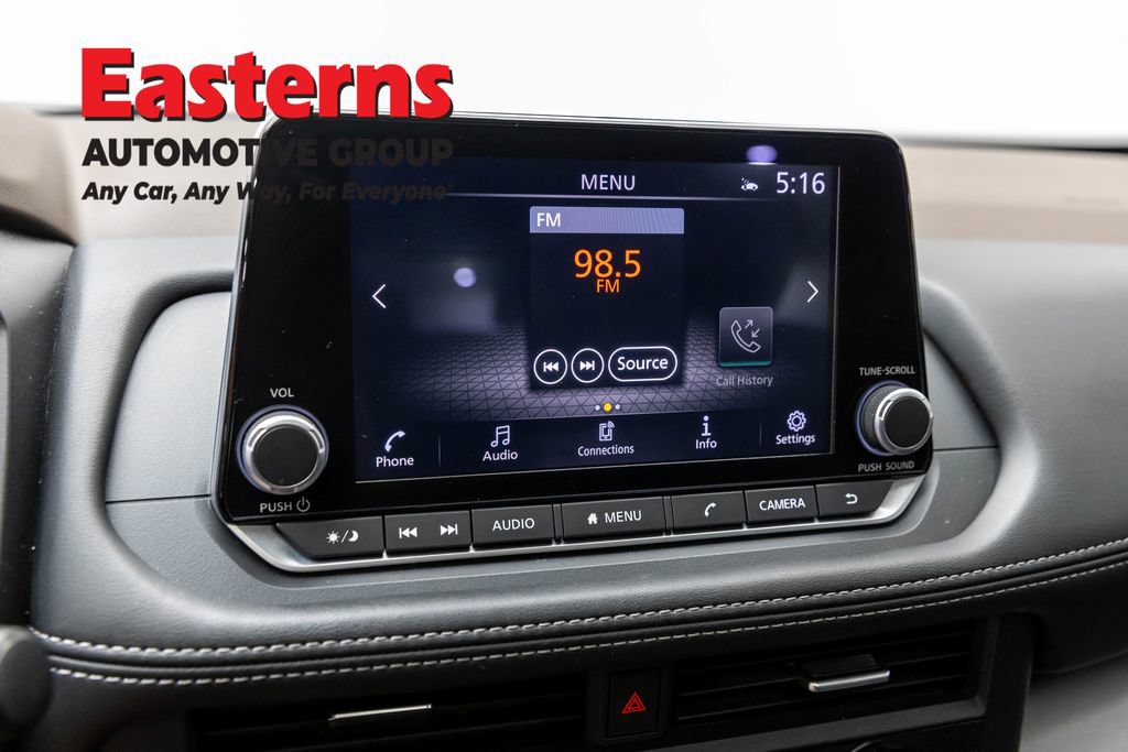 Used 2023 Nissan Rogue SV w/ SV Premium B Package AWD/4WD image 19