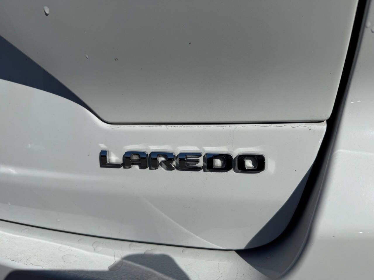 Used 2023 Jeep Grand Cherokee Laredo w/ Luxury Tech Group I image 10