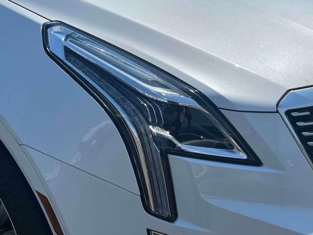 Used 2022 Cadillac XT5 Premium Luxury w/ Technology Package image 9