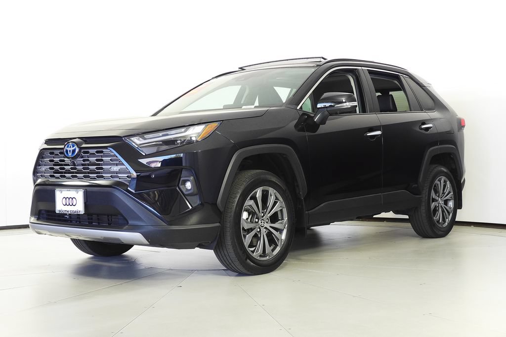 Used 2023 Toyota RAV4 Limited AWD/4WD image 2