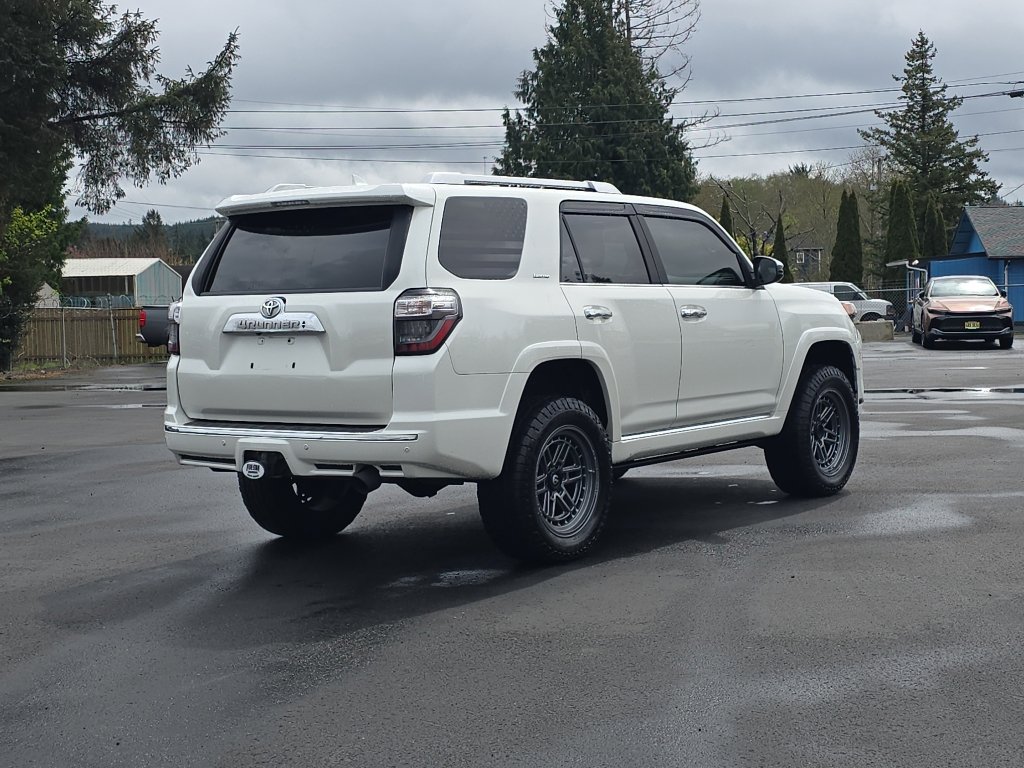 Used 2015 Toyota 4Runner Limited AWD/4WD image 5