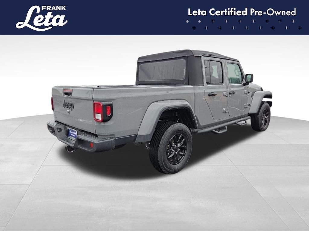 Used 2021 Jeep Gladiator Sport image 13