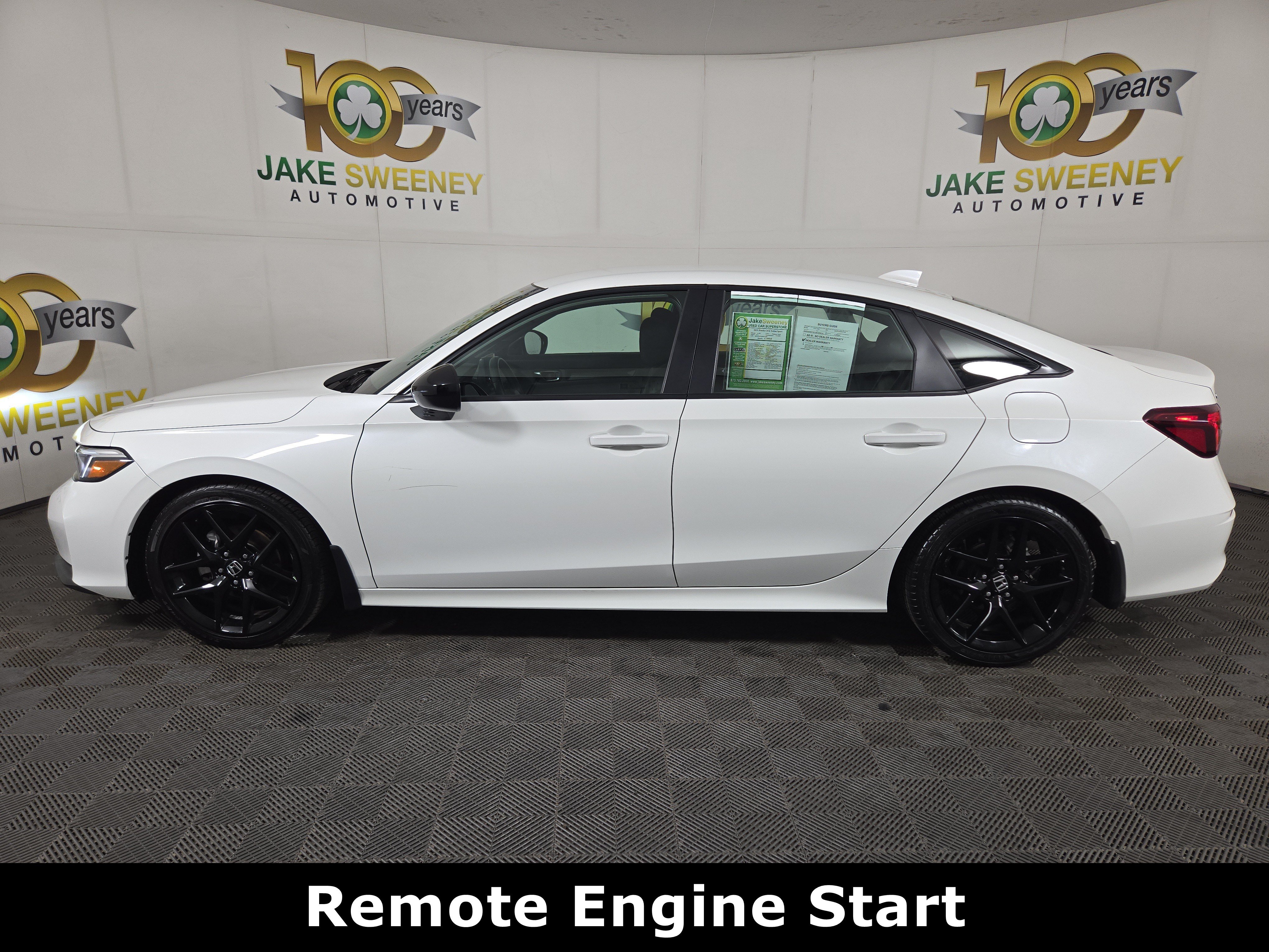 Used 2025 Honda Civic Sport image 4