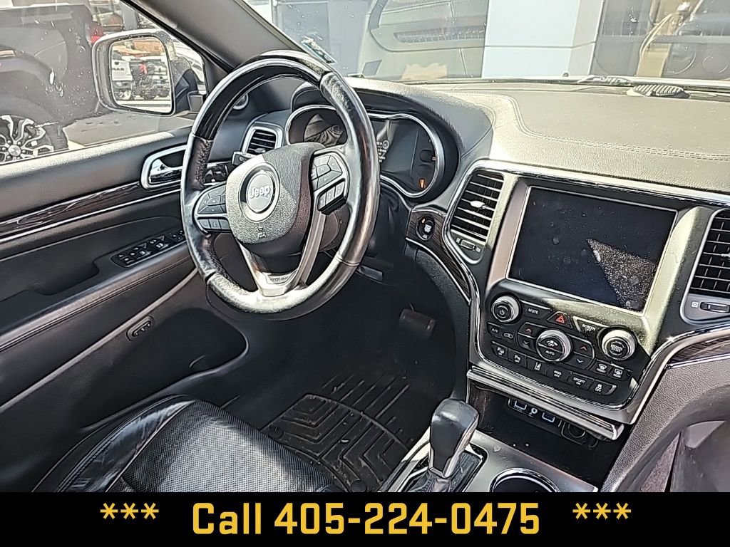 Used 2018 Jeep Grand Cherokee Overland w/ Jeep Active Safety Group image 9