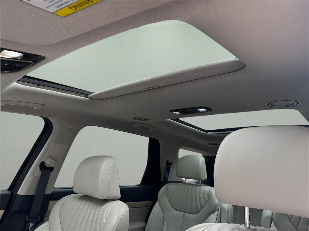 Used 2024 Hyundai Palisade Limited image 17