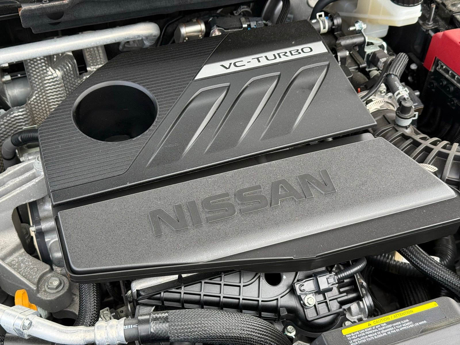 Used 2023 Nissan Rogue SV image 39