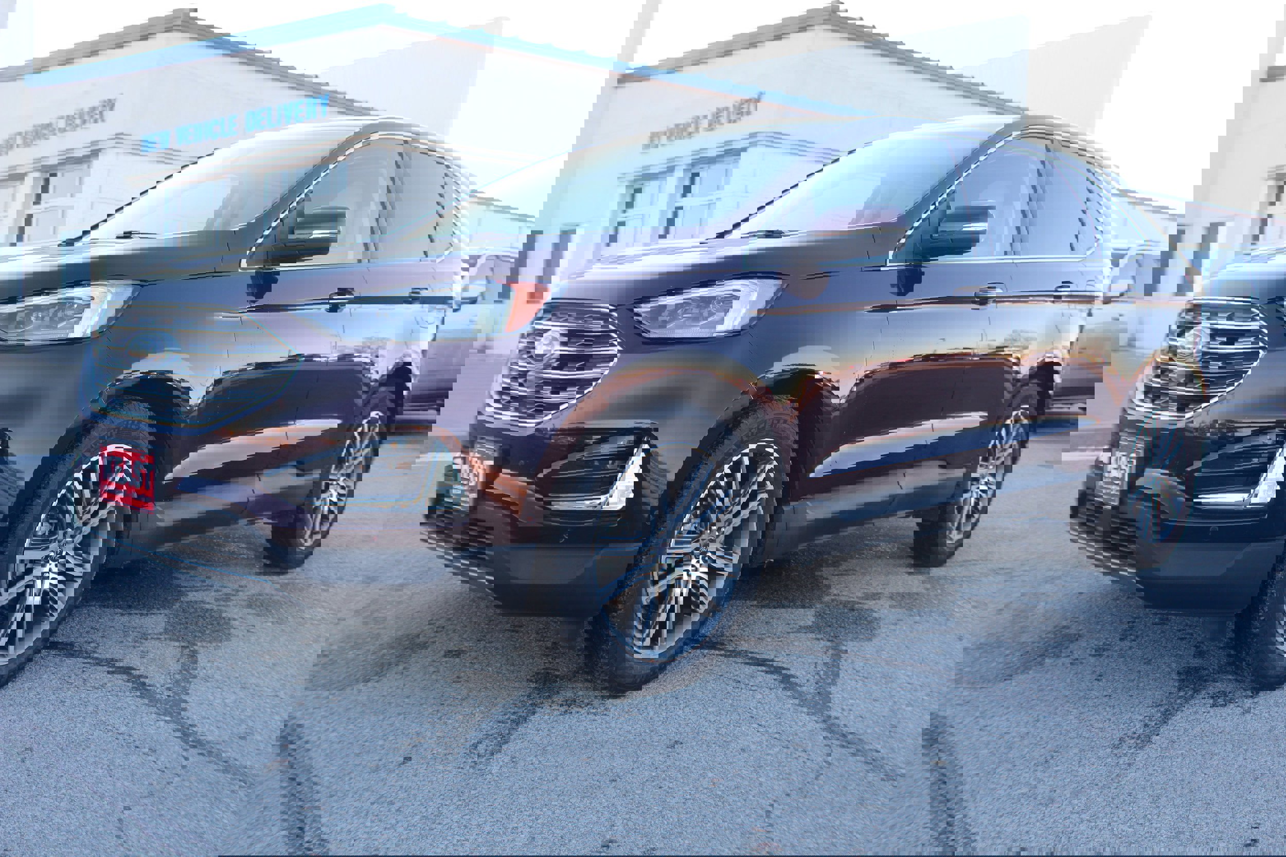 Used 2019 Ford Edge Titanium w/ Equipment Group 301A image 1