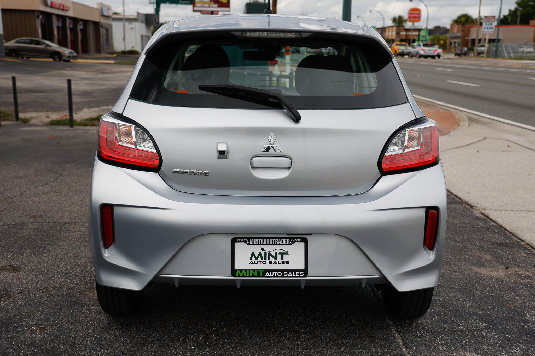 Used 2024 Mitsubishi Mirage ES FWD image 11