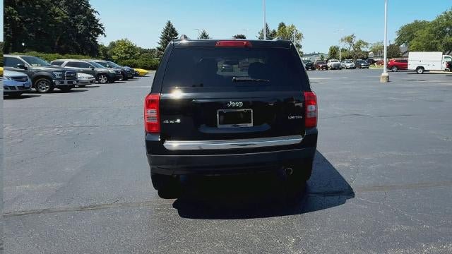 Used 2012 Jeep Patriot Limited AWD/4WD image 7