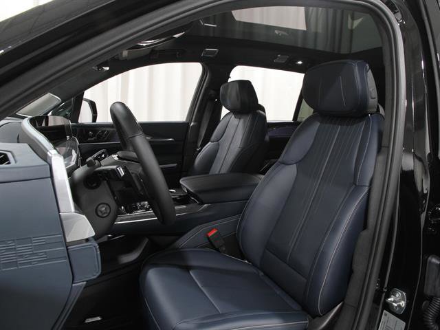 New 2026 Cadillac Escalade IQ Luxury 2 w/ LPO, Floor Liner Package image 5