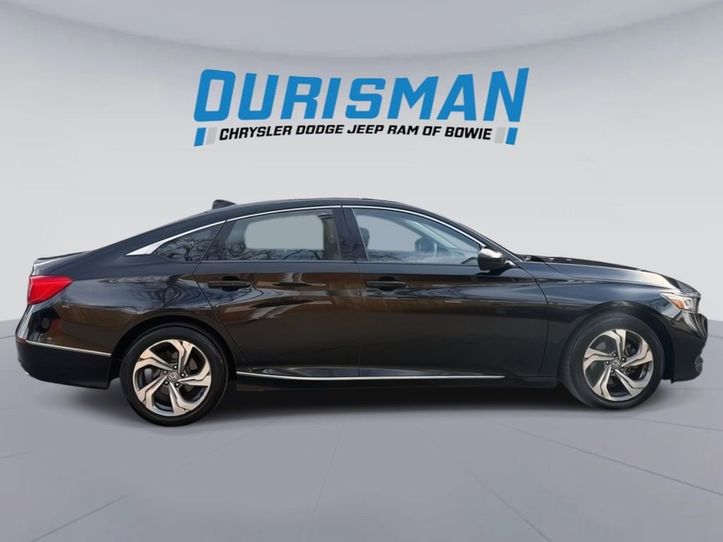 Used 2018 Honda Accord EX image 7