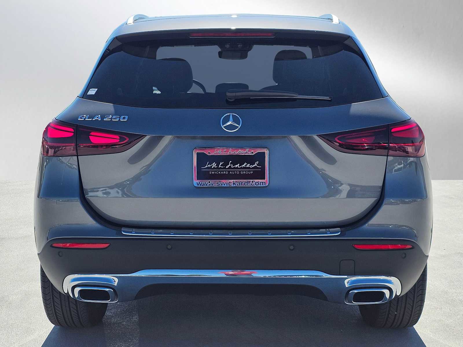 Used 2026 Mercedes-Benz GLA 250 image 4