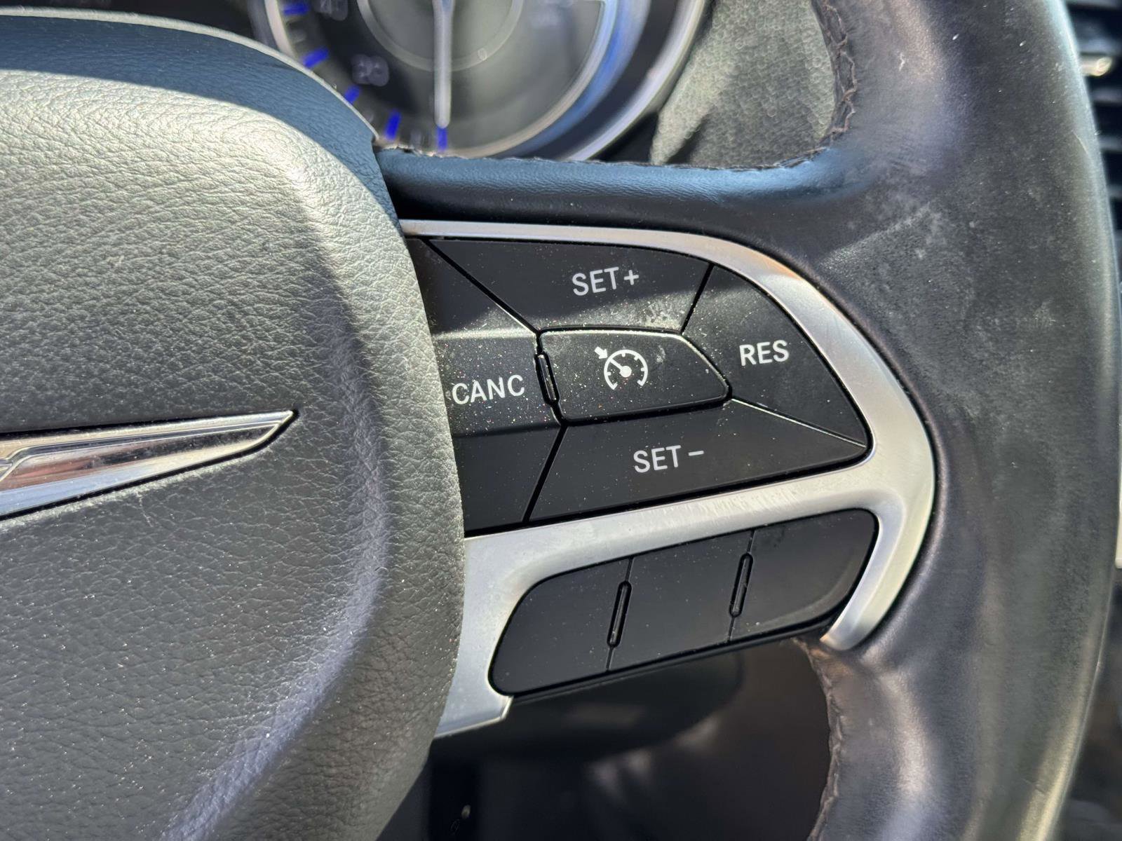 Used 2016 Chrysler 300 C AWD/4WD image 20