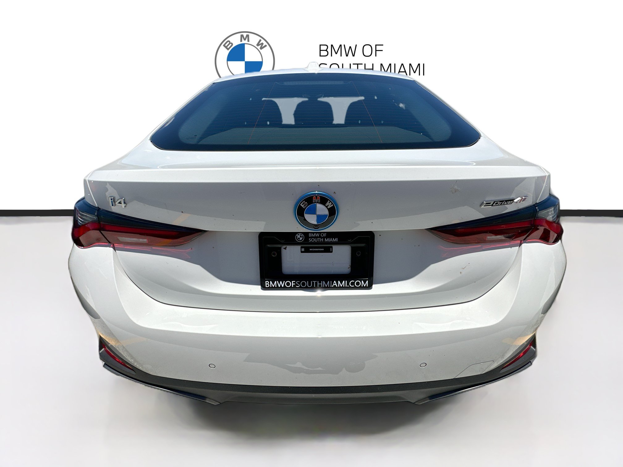 Certified 2025 BMW i4 eDrive40 w/ Parking Assistance Package RWD image 4