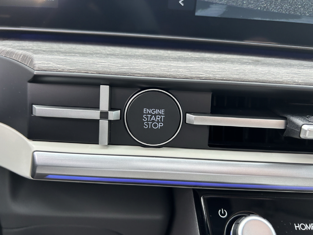 New 2026 Hyundai Santa Fe Limited FWD image 35