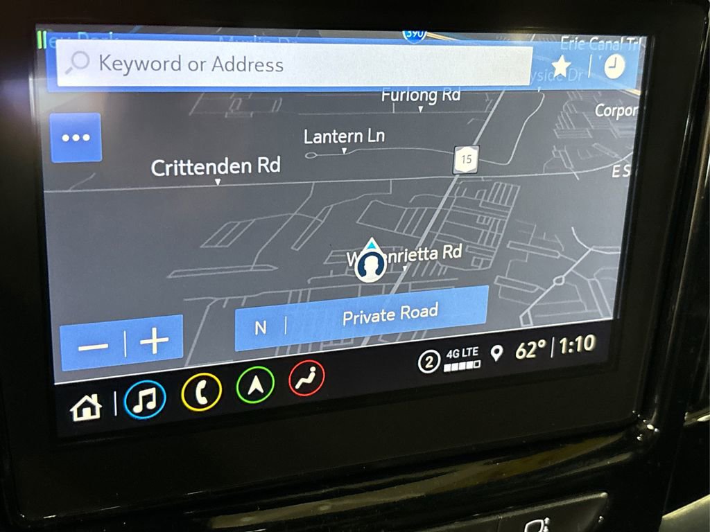 Used 2023 Chevrolet Traverse RS image 34