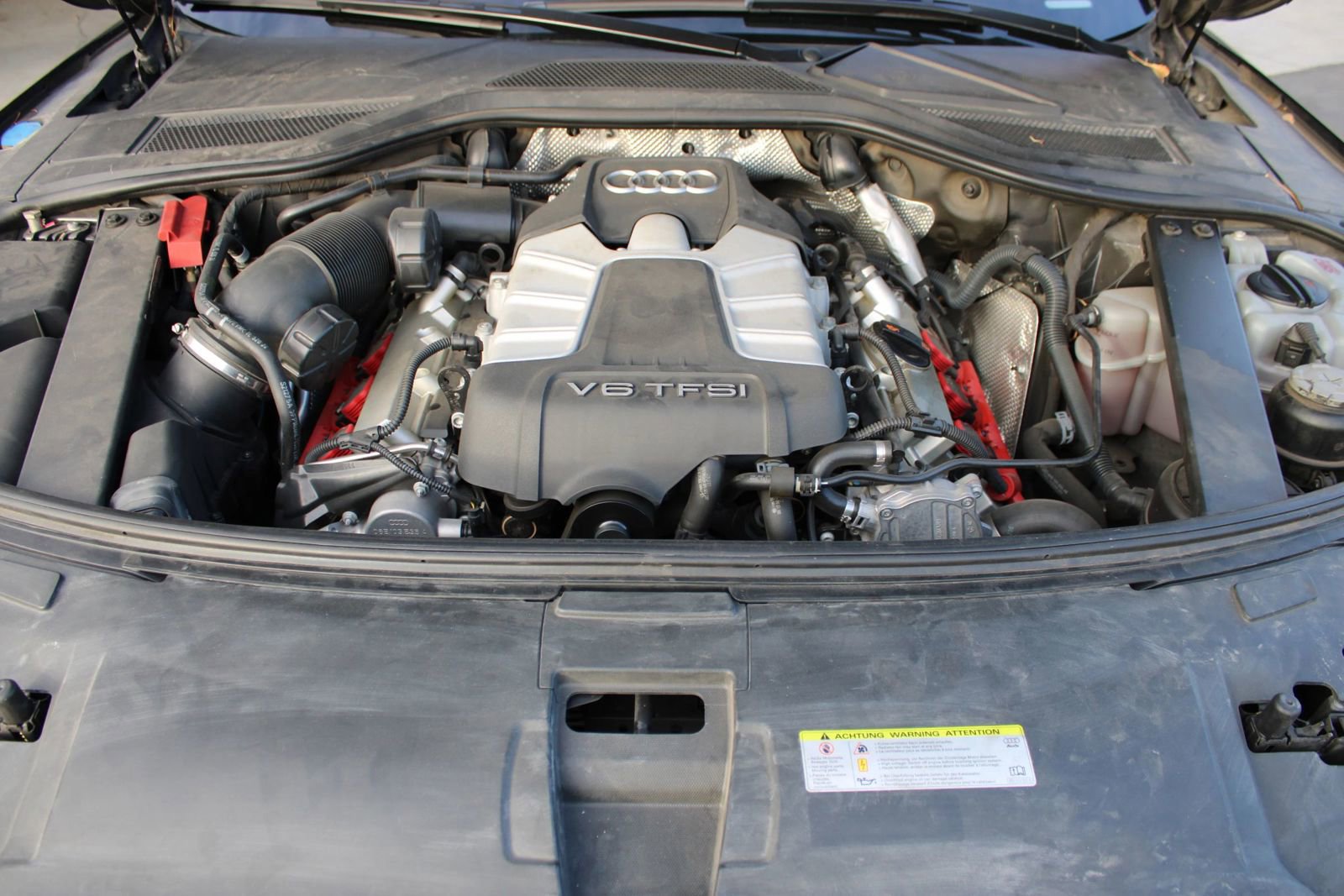 Used 2013 Audi A8 3.0T w/ Driver Assistance Pkg image 30