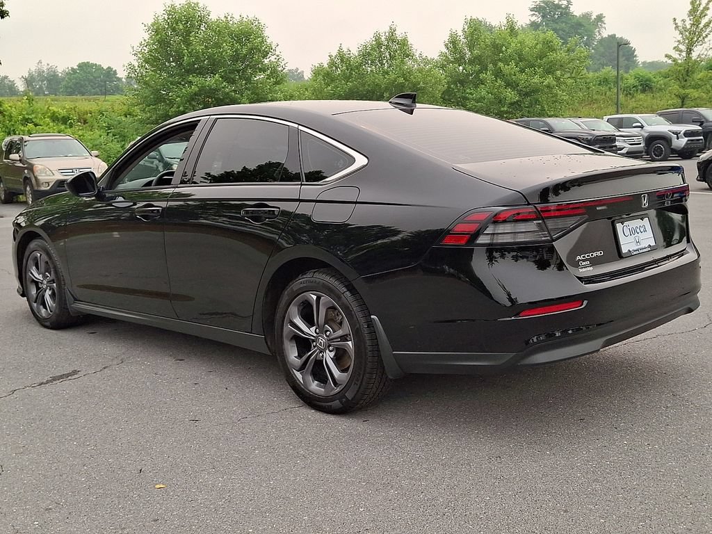 Used 2023 Honda Accord EX image 7