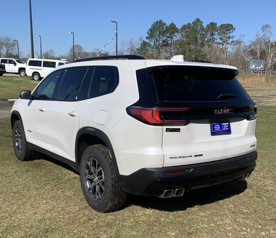 Used 2024 GMC Acadia AT4 image 4