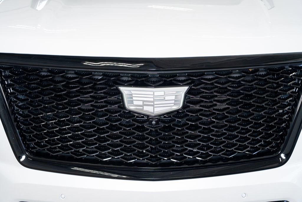 Used 2025 Cadillac Escalade ESV Sport w/ LPO, ONYX Package image 16