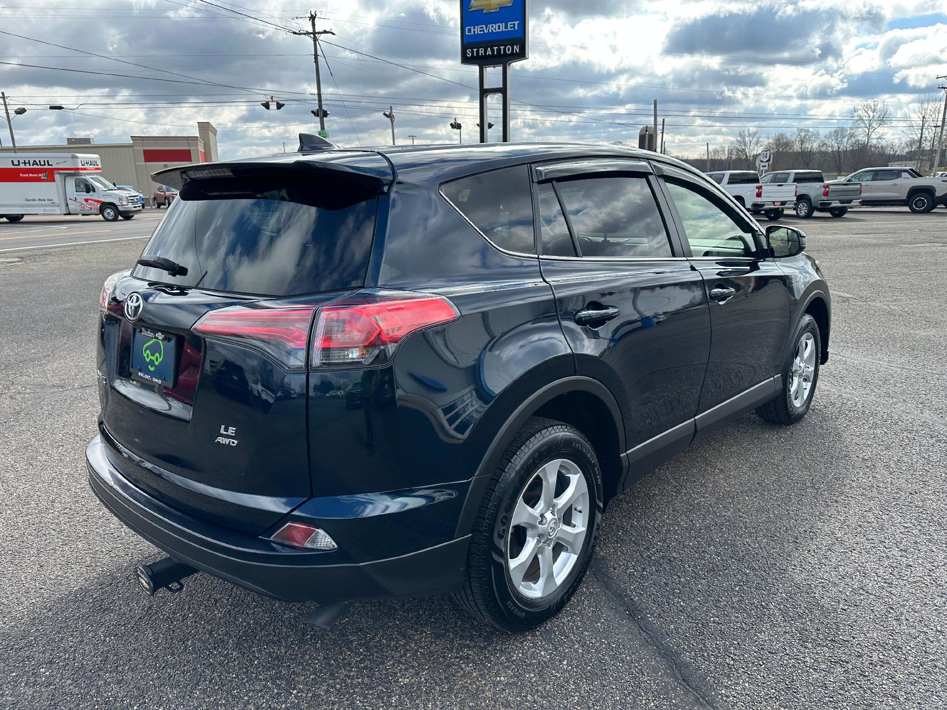 Used 2018 Toyota RAV4 LE w/ All Weather Liner Package image 6
