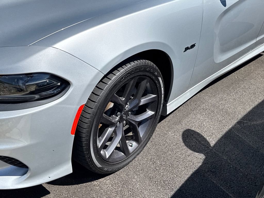 Used 2023 Dodge Charger R/T w/ Blacktop Package RWD image 4