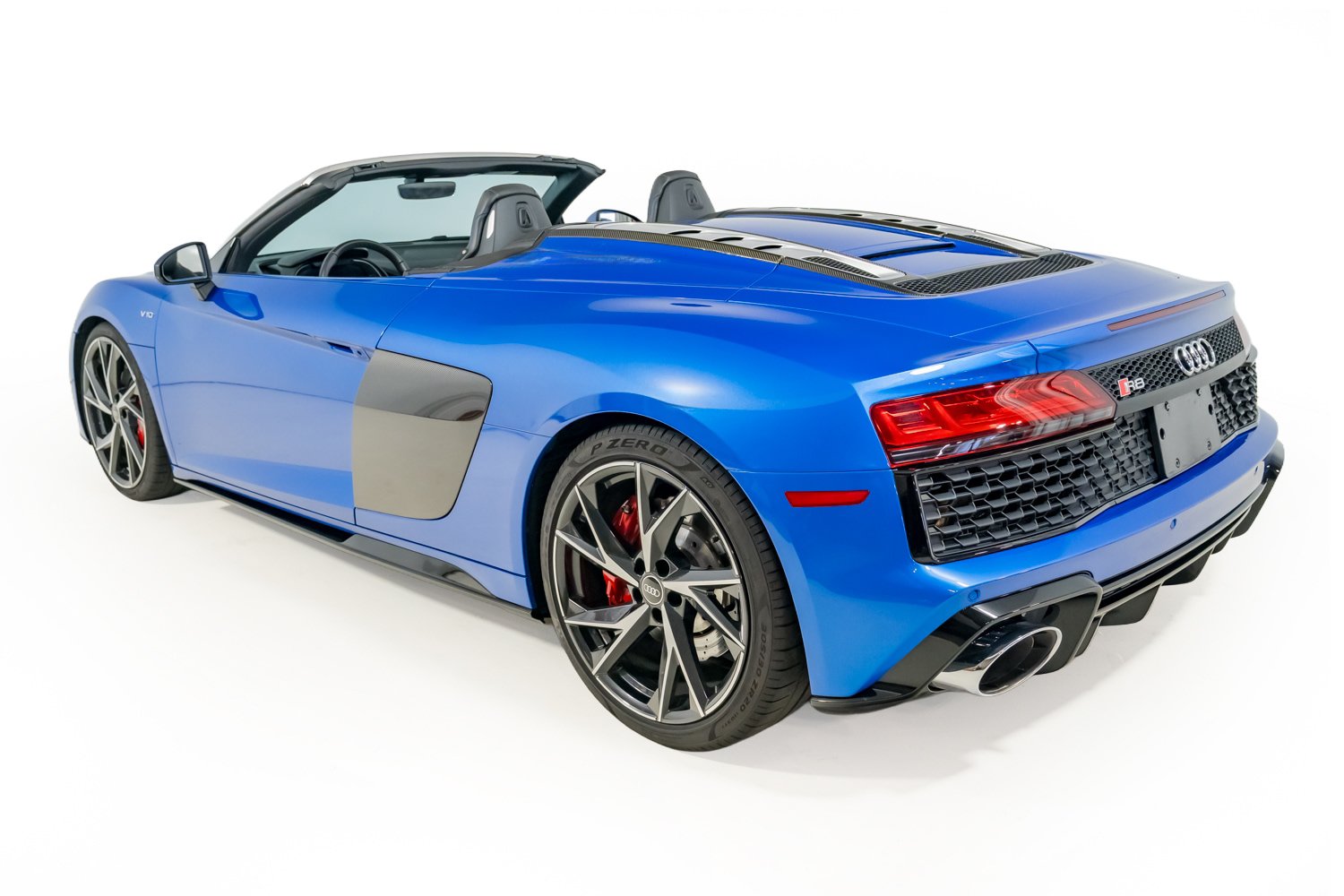 Used 2021 Audi R8 V10 w/ Premium Package RWD image 16