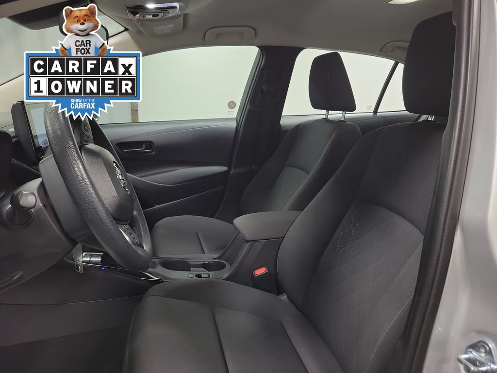Used 2025 Toyota Corolla LE FWD image 15