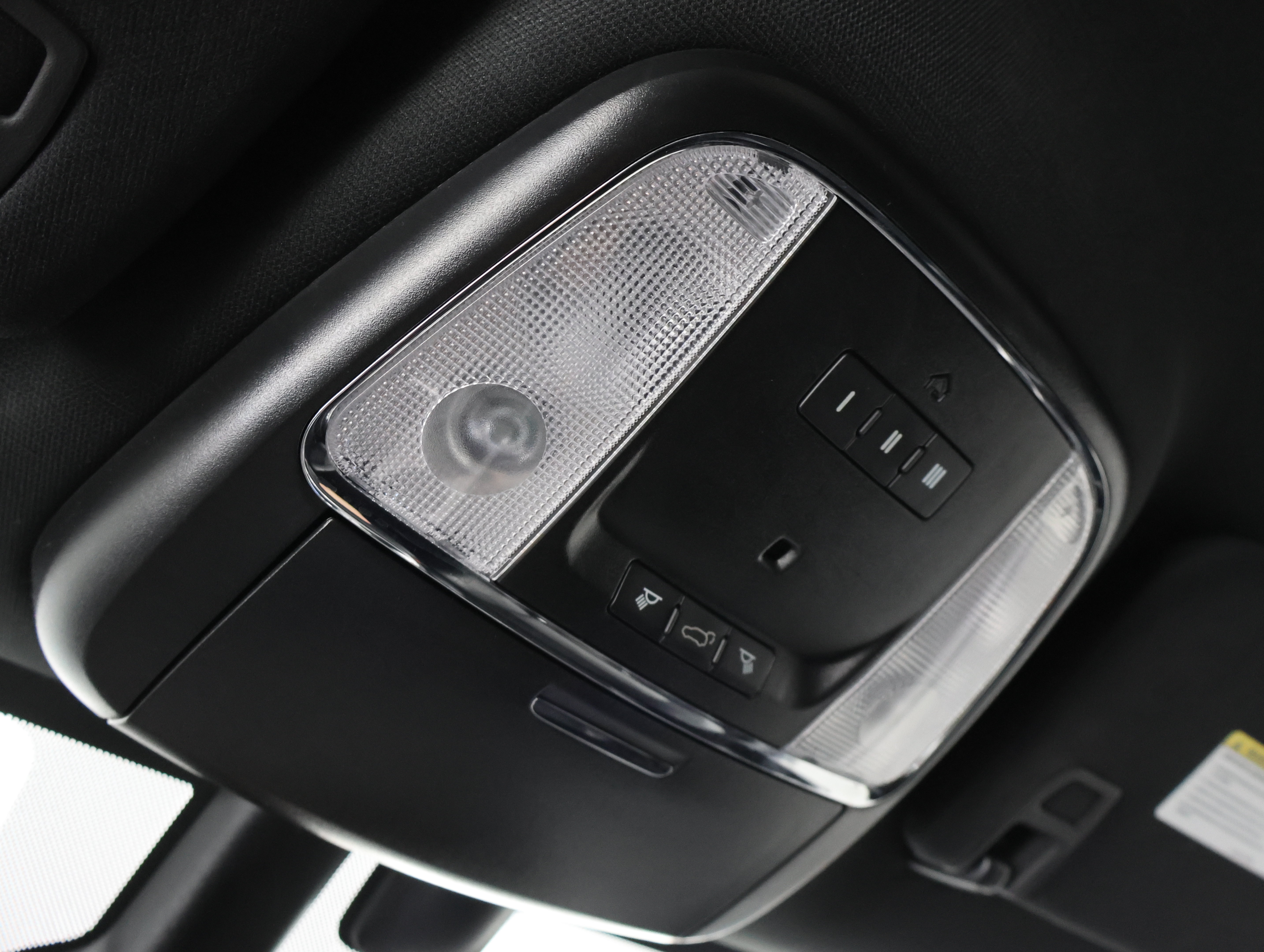 Used 2018 Jeep Grand Cherokee Altitude AWD/4WD image 55