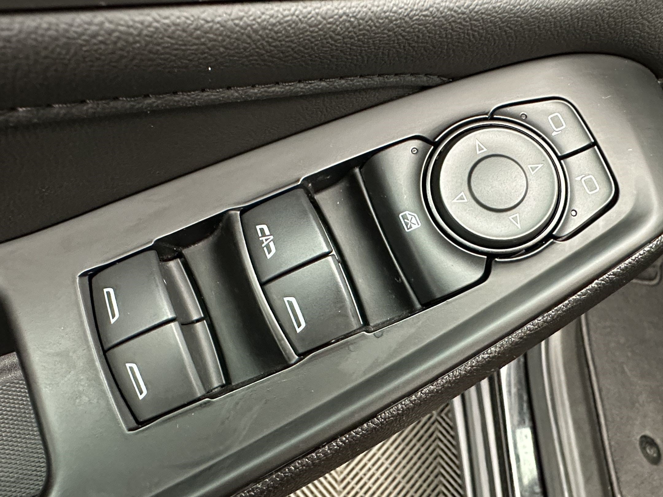 Certified 2023 Chevrolet Traverse LT AWD/4WD image 15