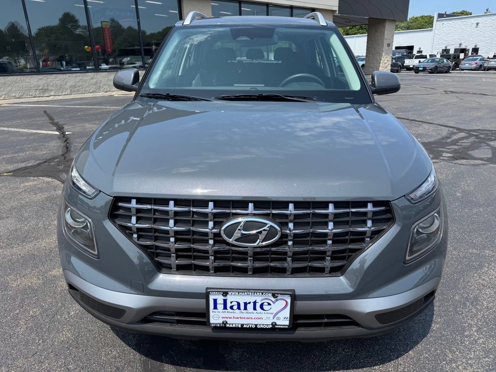 Certified 2026 Hyundai Venue SEL FWD image 2