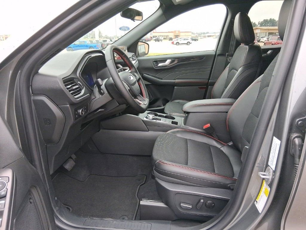 New 2026 Ford Escape ST-Line Select w/ Tech Pack #2 image 13