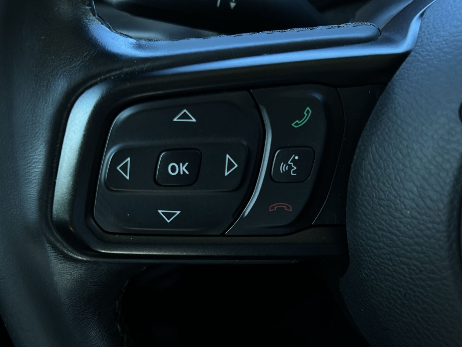 Used 2020 Jeep Wrangler Sport AWD/4WD image 25