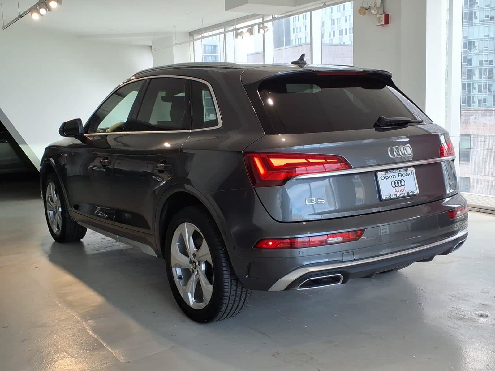 Used 2023 Audi Q5 2.0T Prestige w/ Prestige Package AWD/4WD image 6