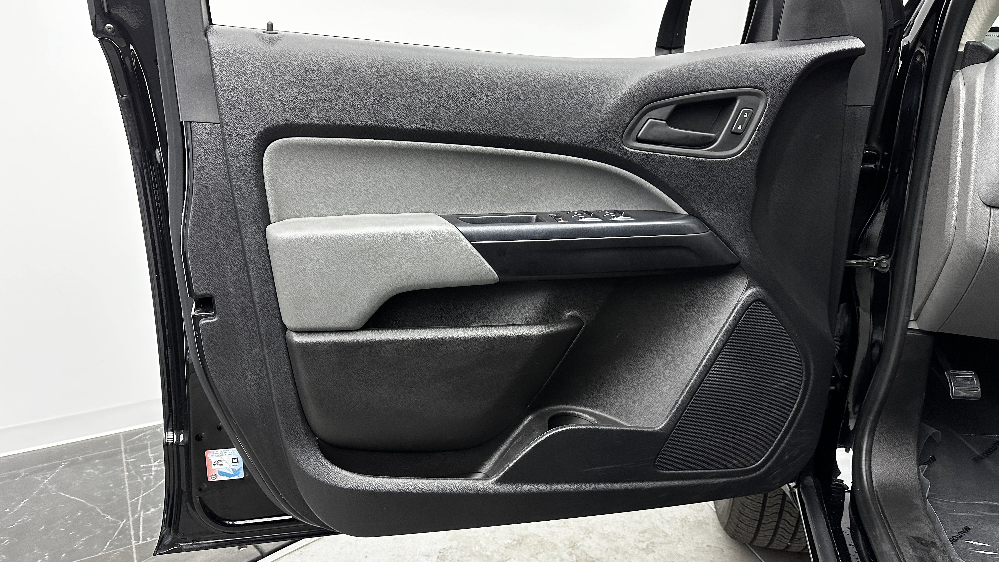Used 2021 GMC Canyon Elevation Standard w/ Convenience Package image 10