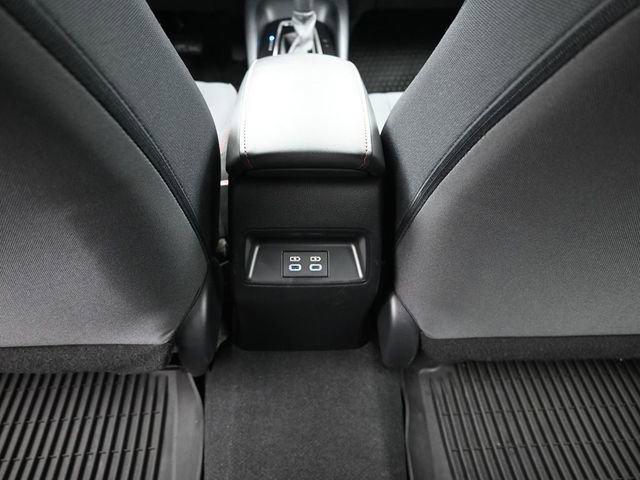 Used 2023 Toyota Corolla SE image 27