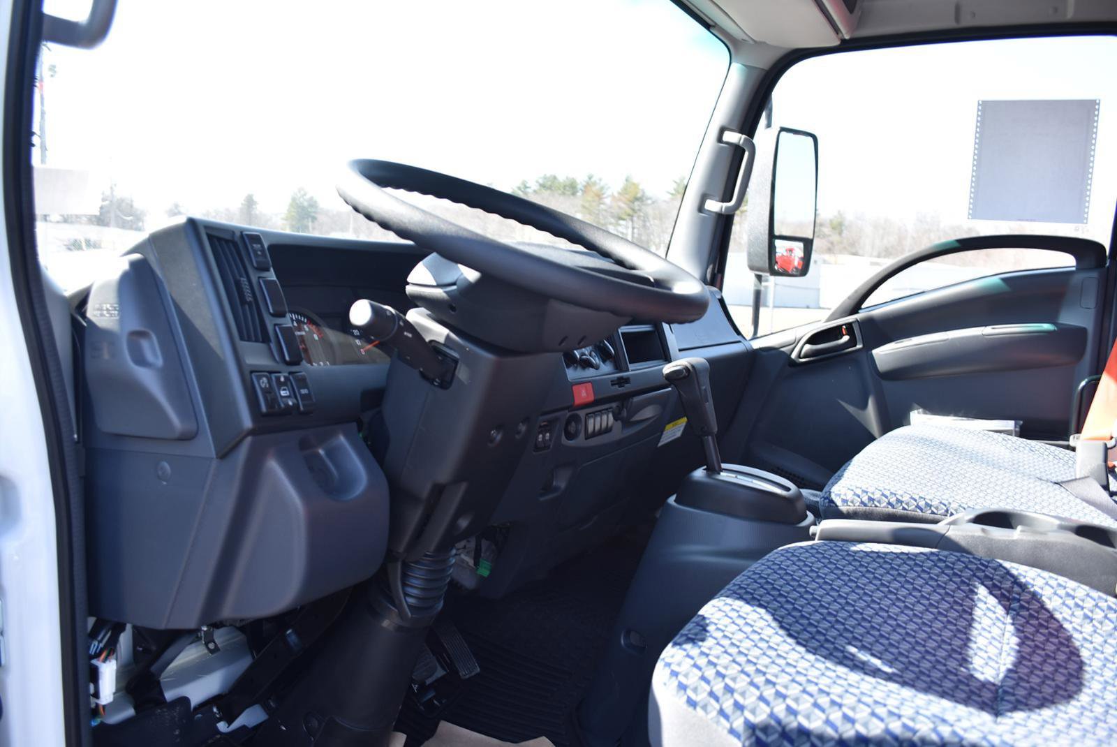 New 2024 Chevrolet Low Cab Forward image 13