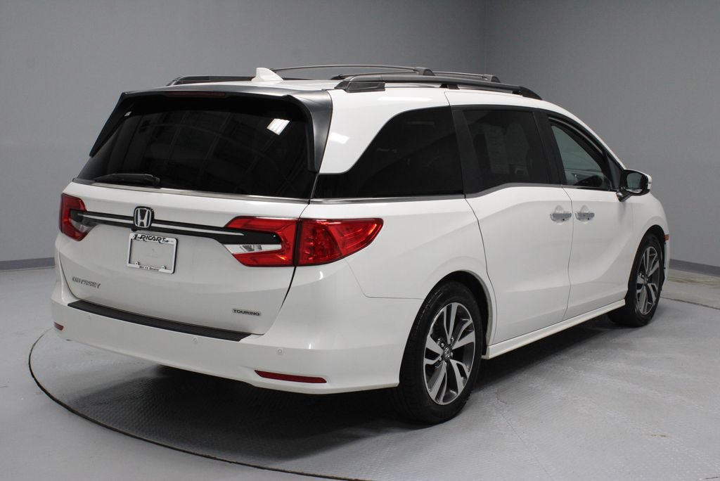 Used 2023 Honda Odyssey Touring image 12