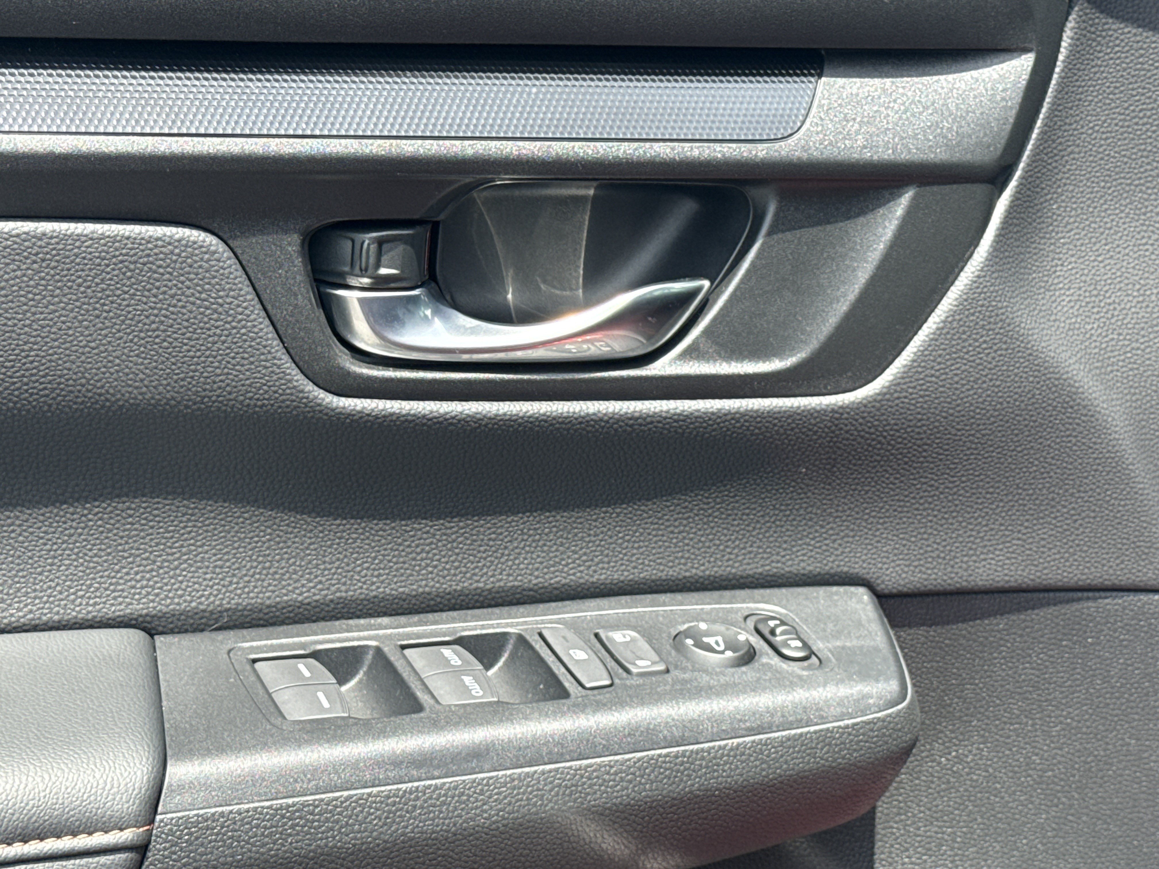 Used 2026 Honda CR-V TrailSport image 15