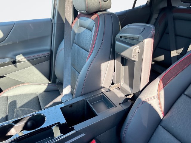 New 2027 Chevrolet Equinox RS w/ Convenience Package III FWD image 21