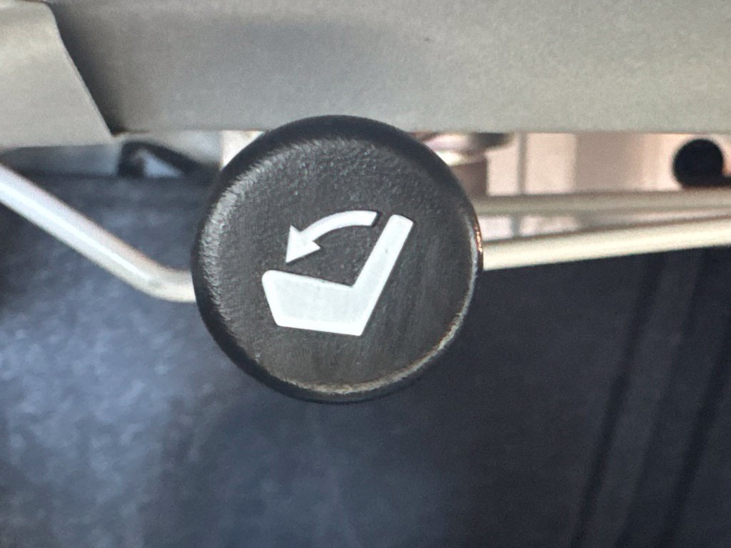 Used 2021 Nissan Altima 2.5 Platinum AWD/4WD image 28