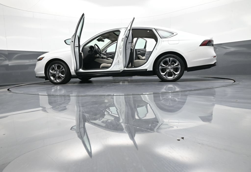 Certified 2024 Honda Accord EX-L image 48