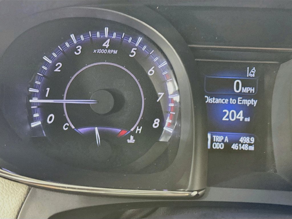 Used 2018 Toyota Avalon Limited FWD image 14