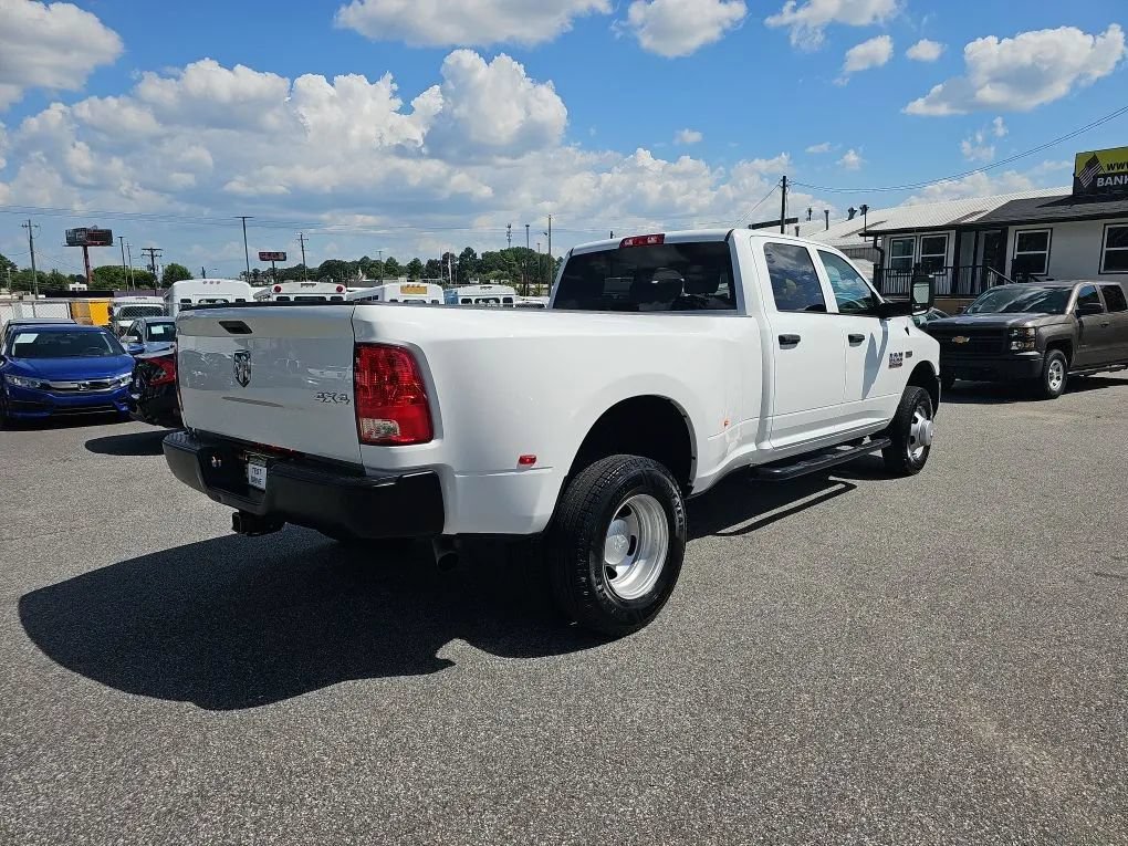 Used 2018 RAM 3500 Tradesman w/ Popular Equipment Group AWD/4WD image 3