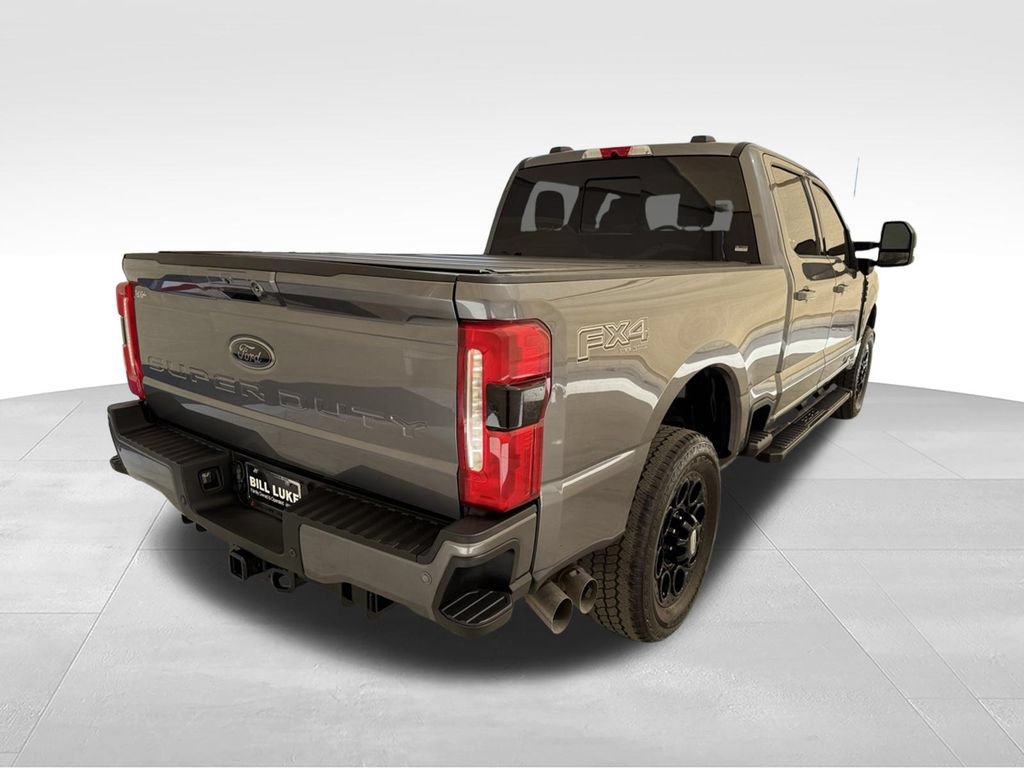 Used 2025 Ford F350 Lariat w/ Black Appearance Package AWD/4WD image 8