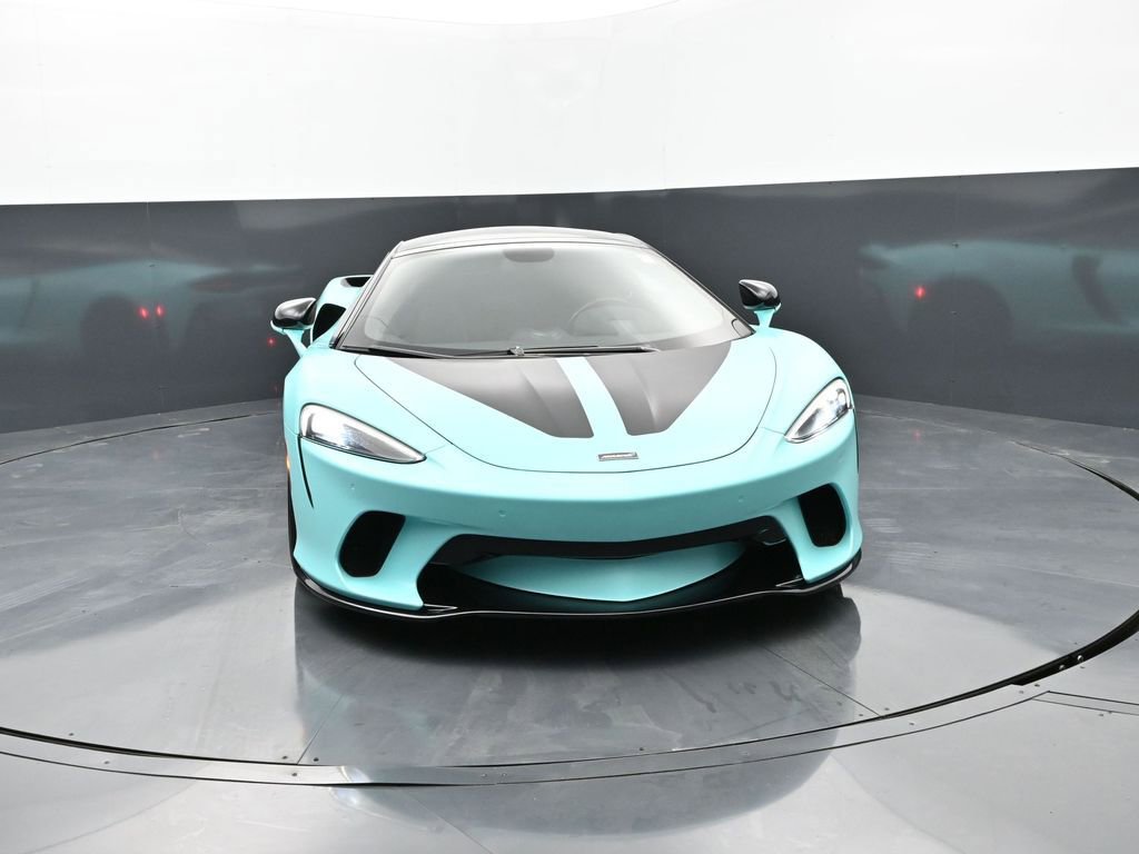 Used 2022 McLaren GT RWD image 2