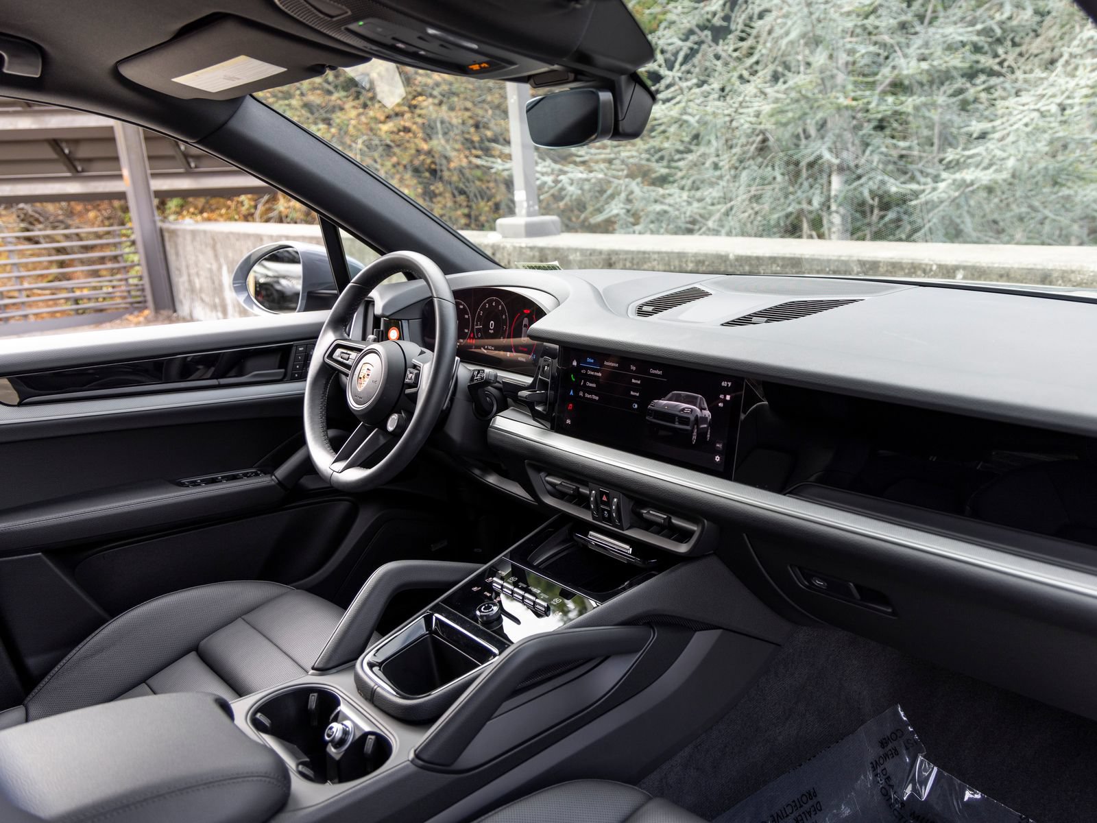 Certified 2026 Porsche Cayenne AWD/4WD image 60