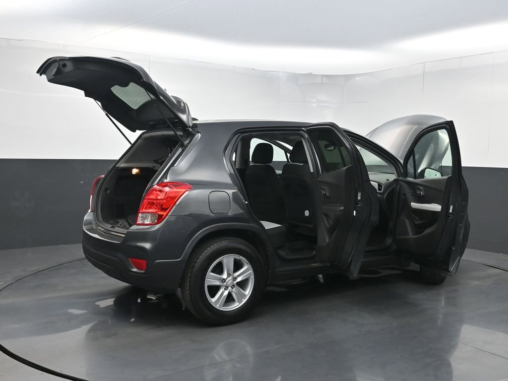 Used 2019 Chevrolet Trax LS w/ Tint and Cruise Package image 33
